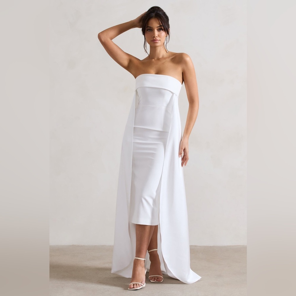 Elegant White Strapless Dress